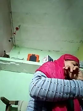 Snapshot of Janki_cute chatting on 12-23-25, 01:14 Janki cute online show from 12-23-25, 01:14