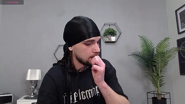 KaneHunter online show from 04-18-26, 07:07