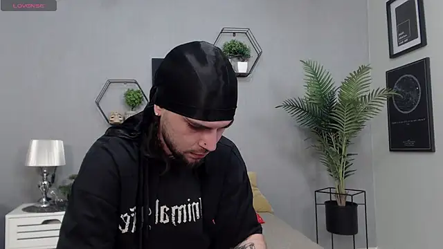 KaneHunter online show from 04-18-26, 07:58