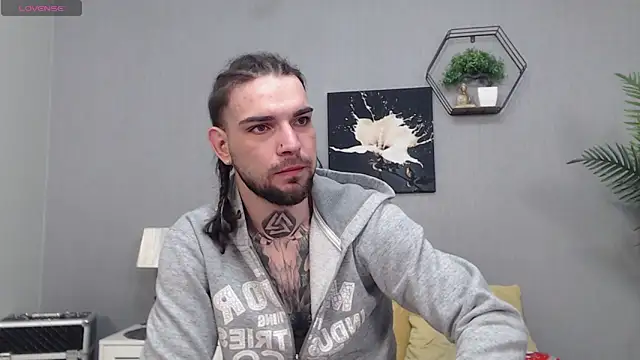 KaneHunter online show from 04-21-26, 02:51