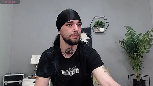 KaneHunter online show from 04-25-26, 05:54