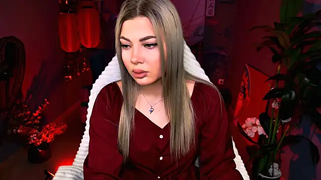 HyileyClark online show from 03-25-26, 09:15