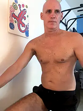 Snapshot of Elosoo chatting on 12-03-25, 12:58 Elosoo online show from 12-03-25, 12:58