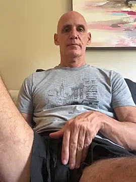 Elosoo online show from 04-22-26, 02:51