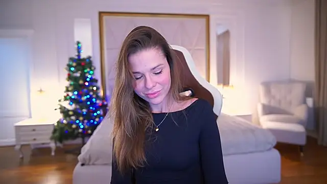 KissableKira online show from 12-19-25, 02:02