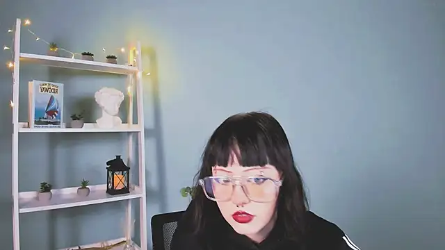 Snapshot of mira_cool_ chatting on 11-30-25, 09:24 mira cool online show from 11-30-25, 09:24