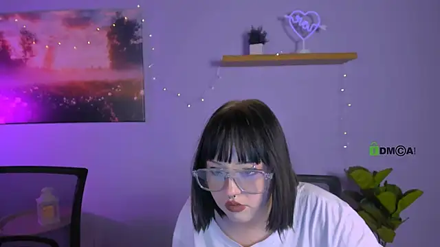 Snapshot of mira_cool_ chatting on 12-14-25, 12:38 mira cool online show from 12-14-25, 12:38