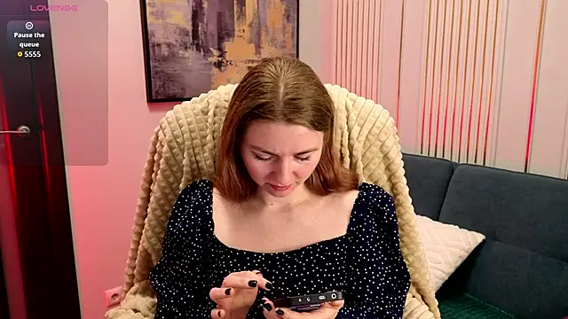 SofiAngela online show from 02-01-26, 01:04