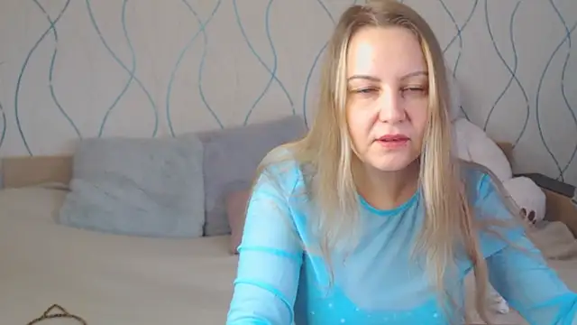 KissKsy online show from 12-16-25, 06:18