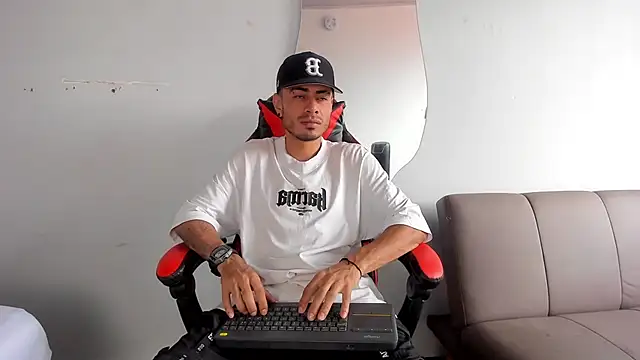 MatthewCullen online show from 12-18-25, 05:30