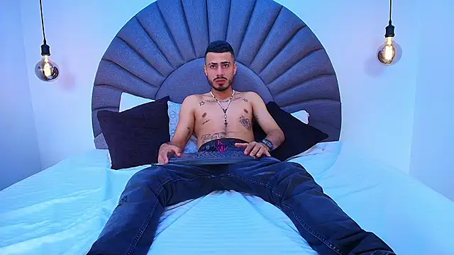 MatthewCullen online show from 02-15-26, 08:27