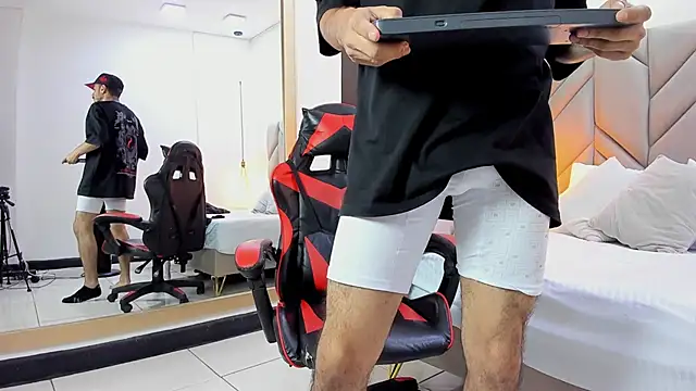 MatthewCullen online show from 04-18-26, 09:15