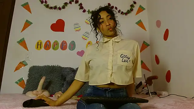 MarillynMorgan online show from 04-24-26, 02:19