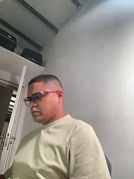 AJFIXXX online show from 05-26-26, 10:39