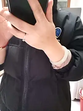 Snapshot of mimi2052 chatting on 12-03-25, 11:58 mimi2052 online show from 12-03-25, 11:58