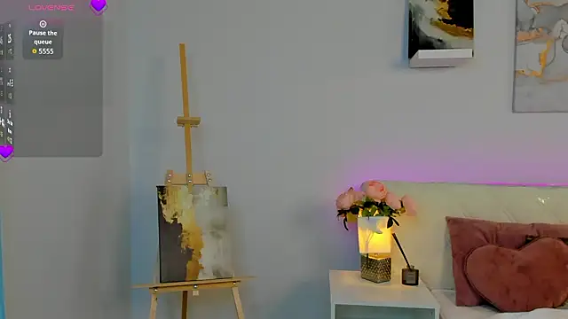 Snapshot of Vonen_Ray chatting on 03-07-26, 09:17 Vonen Ray online show from 03-07-26, 09:17