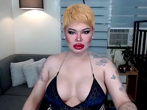 StarletSeductress online show from 04-15-26, 06:04