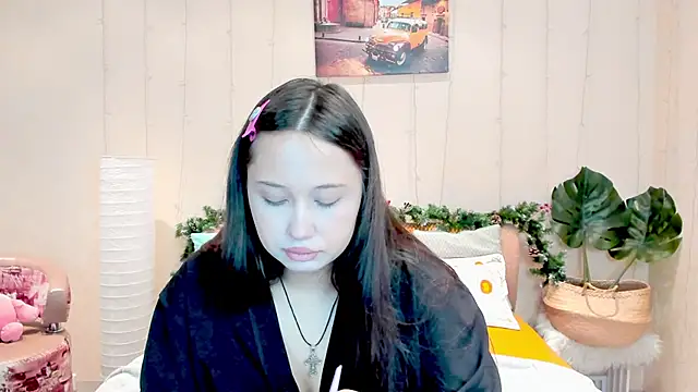 Snapshot of Carolina-sky chatting on 12-14-25, 01:00 Carolina-sky online show from 12-14-25, 01:00