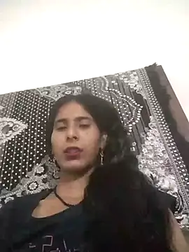 Snapshot of SassyDiy chatting on 03-31-26, 06:08 SassyDiy online show from 03-31-26, 06:08