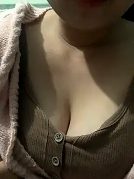 Snapshot of Anna-sexyy chatting on 12-03-25, 12:18 Anna-sexyy online show from 12-03-25, 12:18