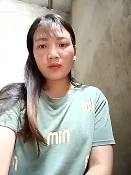 Maymayx2 online show from 12-15-25, 12:15