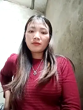 Maymayx2 online show from 12-16-25, 12:26