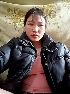 Maymayx2 online show from 12-16-25, 01:05