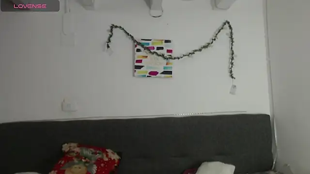 abigail smith15 online show from 04-13-26, 12:43