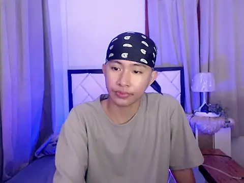 asiantwink0000 online show from 02-26-26, 08:46