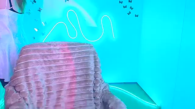 Amanda Swannn online show from 03-12-26, 06:52