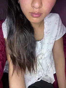 Mayli2x online show from 12-16-25, 04:12