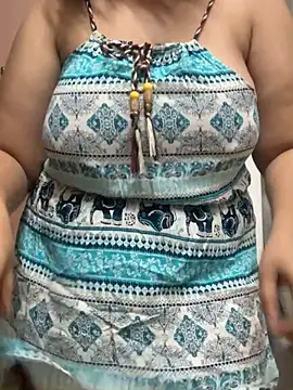 Your pinki 19 online show from 12-21-25, 04:25