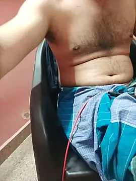 Snapshot of smgrtamil chatting on 12-15-25, 09:13 smgrtamil online show from 12-15-25, 09:13