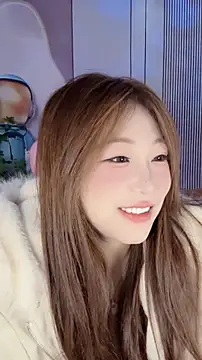 Snapshot of jiajia_z chatting on 12-02-25, 06:36 jiajia z online show from 12-02-25, 06:36