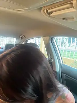 Mia fiire online show from 04-21-26, 07:17