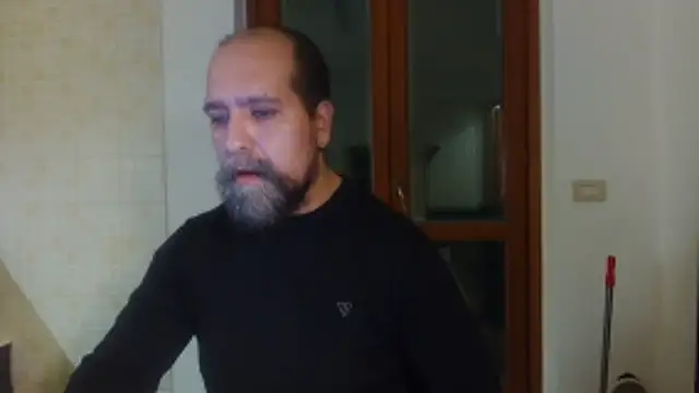 Snapshot of AMIRDIB2025 chatting on 11-28-25, 06:54 AMIRDIB2025 online show from 11-28-25, 06:54