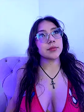 Snapshot of Dafne_se chatting on 12-04-25, 01:26 Dafne se online show from 12-04-25, 01:26