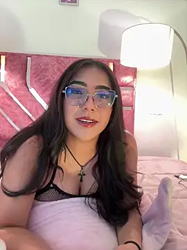 Dafne se online show from 04-21-26, 01:42