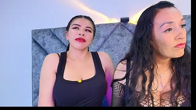 Snapshot of Nahomi_rous777 chatting on 11-28-25, 07:49 Nahomi rous777 online show from 11-28-25, 07:49