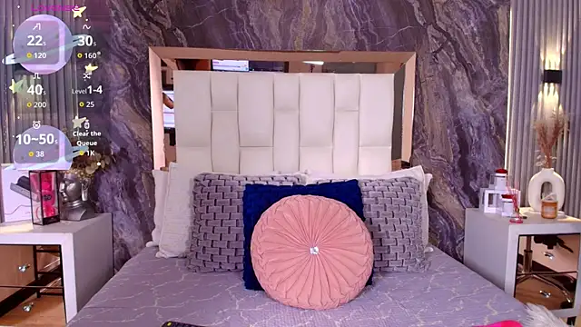 Caroline foster1 online show from 12-17-25, 12:11