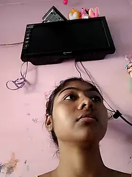 Cute diya023 online show from 03-18-26, 04:15