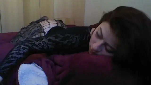 GabriellaManhas online show from 04-19-26, 06:32