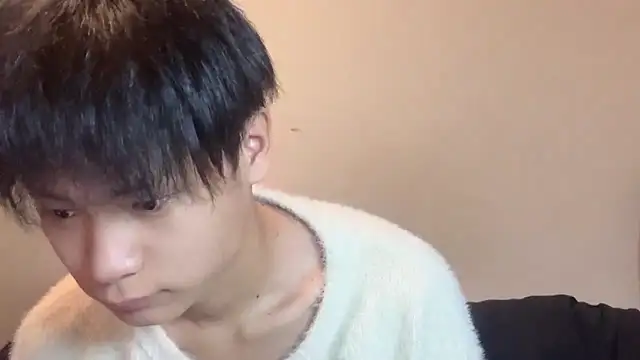 Snapshot of xiaohui660 chatting on 12-14-25, 12:21 xiaohui660 online show from 12-14-25, 12:21