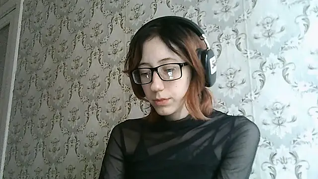 Snapshot of AmandaGimenez chatting on 12-20-25, 10:22 AmandaGimenez online show from 12-20-25, 10:22