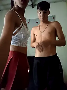 Snapshot of loveof_twolove2 chatting on 12-01-25, 03:39 loveof twolove2 online show from 12-01-25, 03:39