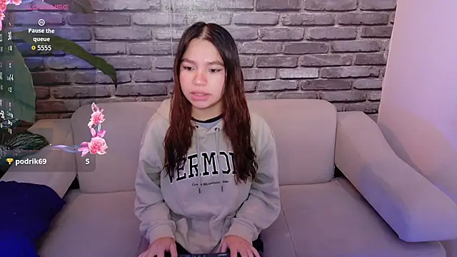 Snapshot of laurent_scott chatting on 12-14-25, 11:59 laurent scott online show from 12-14-25, 11:59