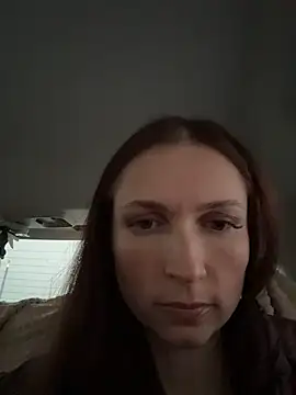 Snapshot of ZaraHill chatting on 12-15-25, 02:49 ZaraHill online show from 12-15-25, 02:49