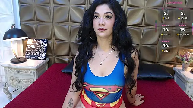 MarianaMontezz online show from 12-17-25, 12:00