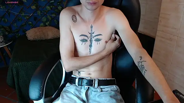 LucassSmith11 online show from 01-09-26, 11:46