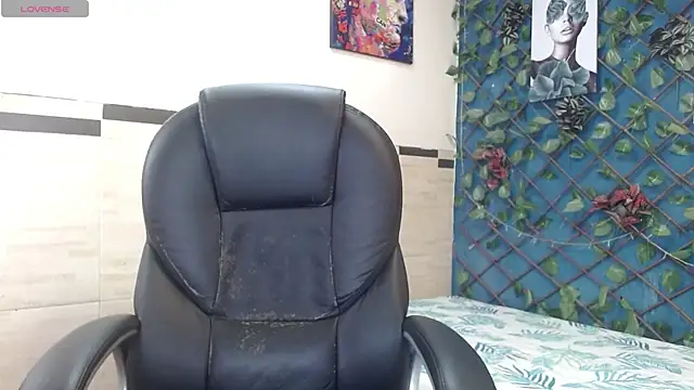 LucassSmith11 online show from 04-23-26, 09:28